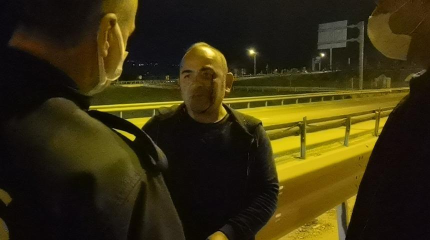 TIR'ın önüne kırıp sürücüsünü beyzbol sopasıyla darbetti!