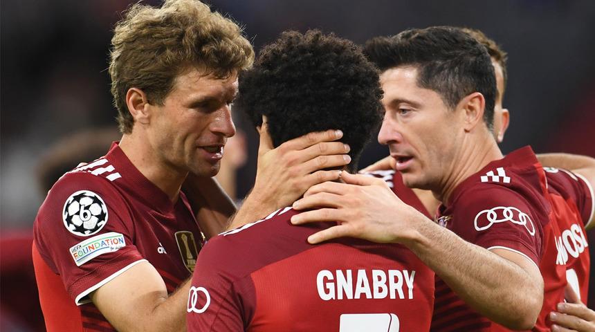 Bayern Münih makinesi, Dinamo Kiev'i biçti