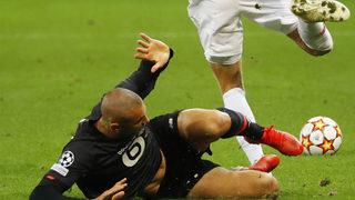 Burak Yılmaz'dan Halil Umut Meler'e Türkçe isyan