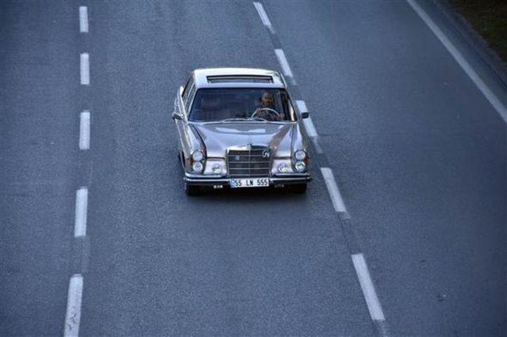 Dedesinin 50 yaşındaki otomobilini baştan yarattı G3