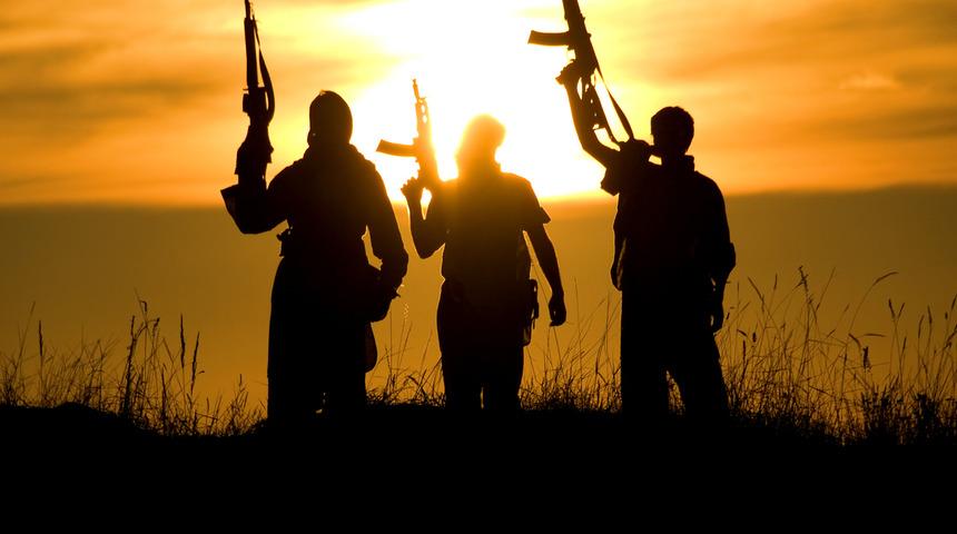 "Kirli para ile yaşıyor"