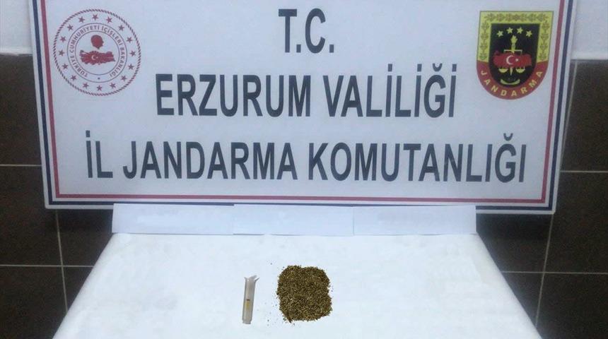 Erzurum'da d&uuml;zenlenen uyuşturucu operasyonunda 3 ş&uuml;pheli yakalandı