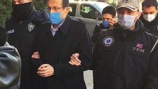 Gülen’in rütbesini taktığı Atasoy’dan sınav soruları itirafı