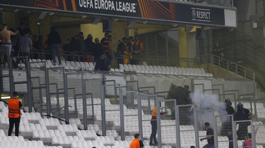 Fransız polisinden Galatasaray taraftarına müdahale
