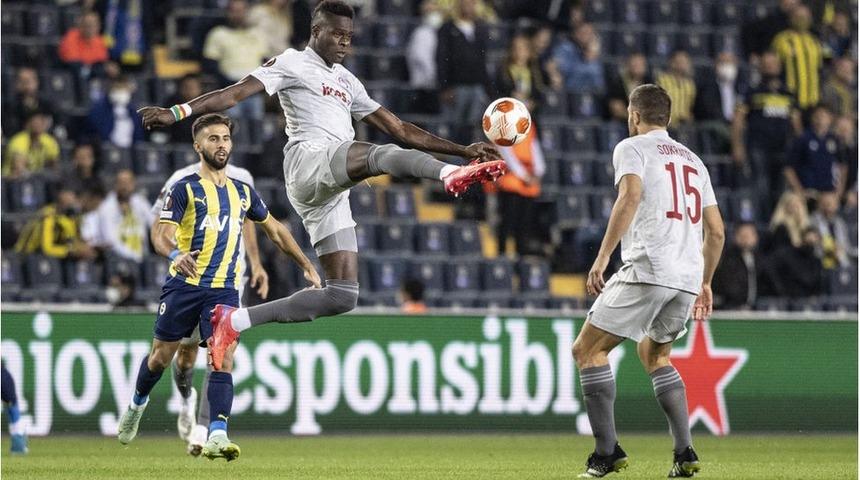 UEFA Avrupa Ligi: Fenerbah&ccedil;e, Olympiakos'a 3-0 yenildi