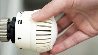 Kışın evinizi sıcak tutmanın 14 basit ve ucuz yolu