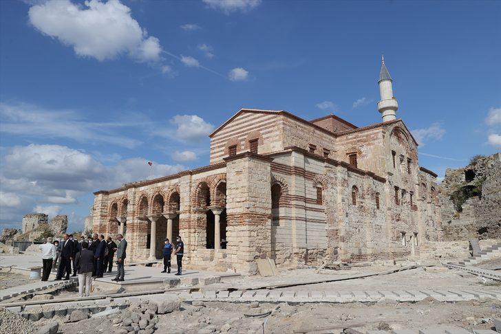 Edirne'de tarihi Enez Fatih Camisi'nin restorasyonunda sona gelindi G4