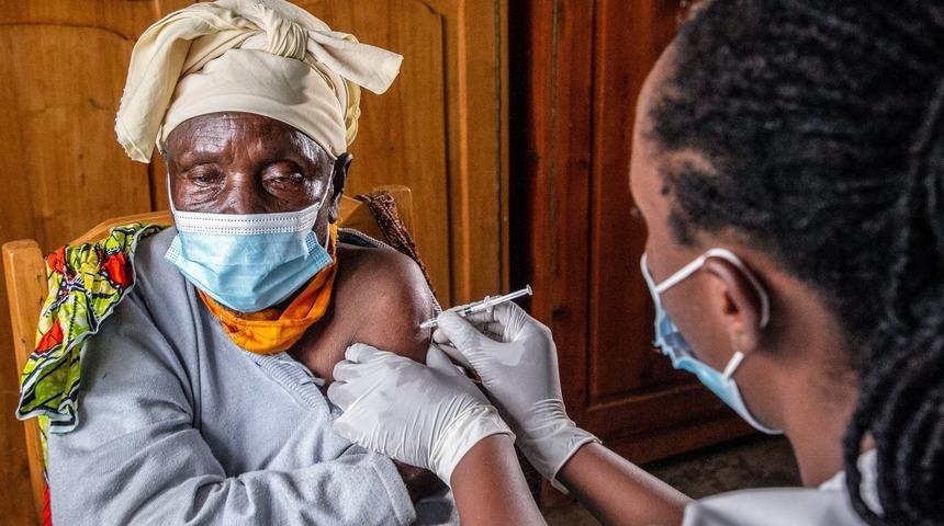 Covid aşıları: Nüfusun yüzde 10'unu aşılama hedefine hangi ülkeler ulaşamadı?