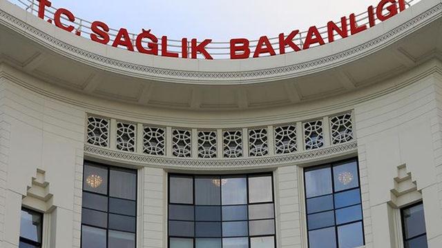Son Dakika: Kovid-19 temaslısı öğrenciler ile aşısı eksik olanların karantina süreleri kısaldı