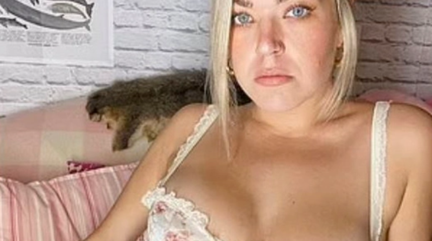 Kira ödemekten bıktı! Küçük bir minibüste hayatını devam ettiriyor