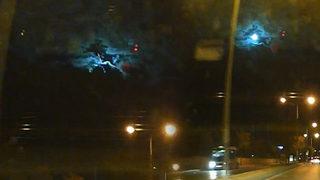 Birçok noktadan görüldü! İstanbul'da gök taşı heyecanı