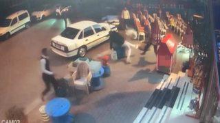 Korku dolu anlar! Tüfekle düğünü bastı, davetliler kaçacak yer aradı