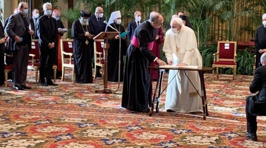 İklim krizi: COP26 öncesi dini liderler, iklim değişikliğine karşı küresel çapta kararlı şekilde harekete geçilmesini istedi