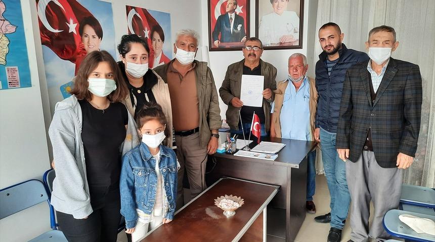 İYİ Parti Bahşılı İlçe Başkanı ve yönetimi görevinden istifa etti