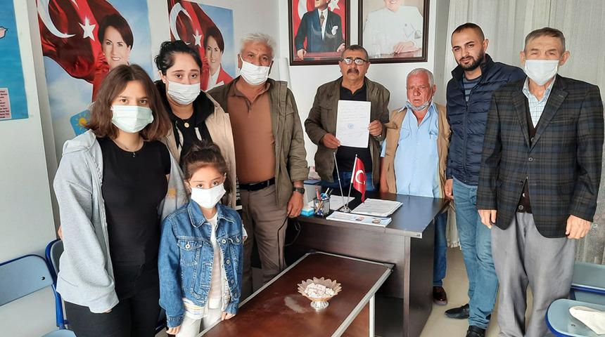 İYİ Parti Bahşılı İlçe Başkanı ve yönetimi görevinden istifa etti