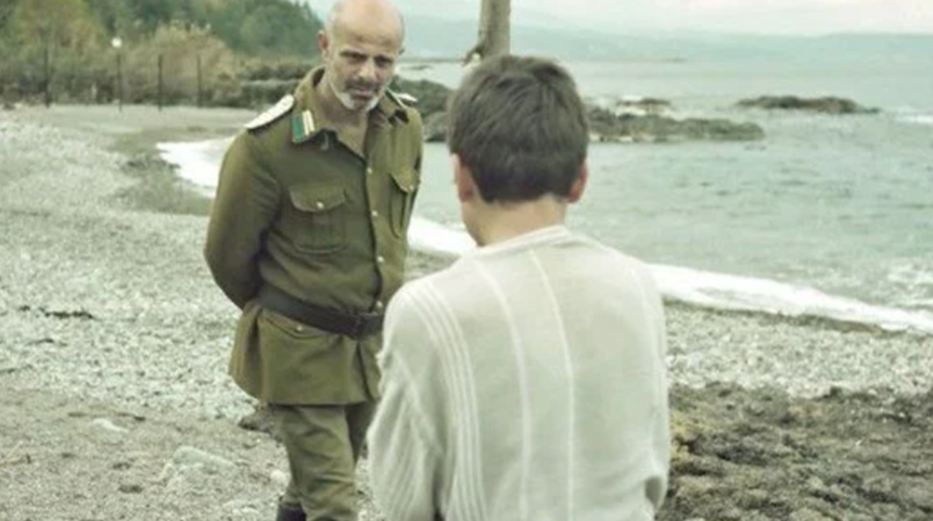 ‘Uzak Ülke’ filmine uluslararası ödül! İspanya’dan 2 ödülle döndü