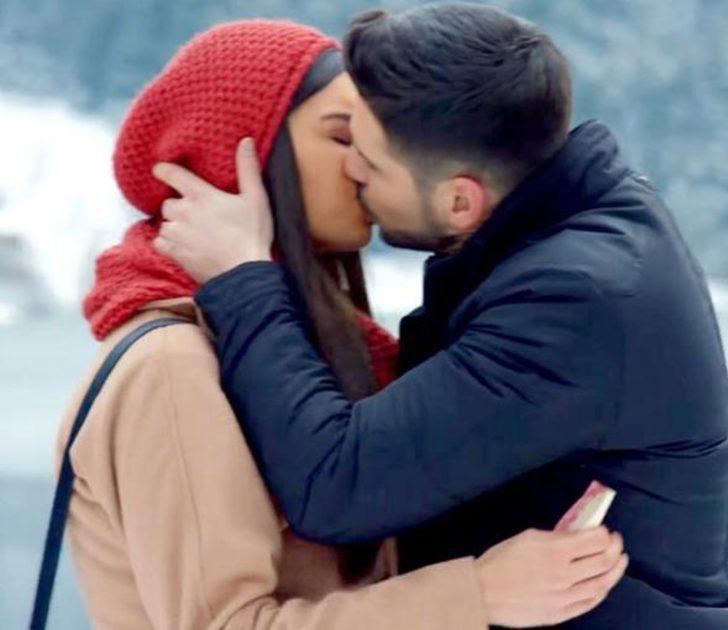 Öpüşme sahnesi geceye damga vurdu! G2