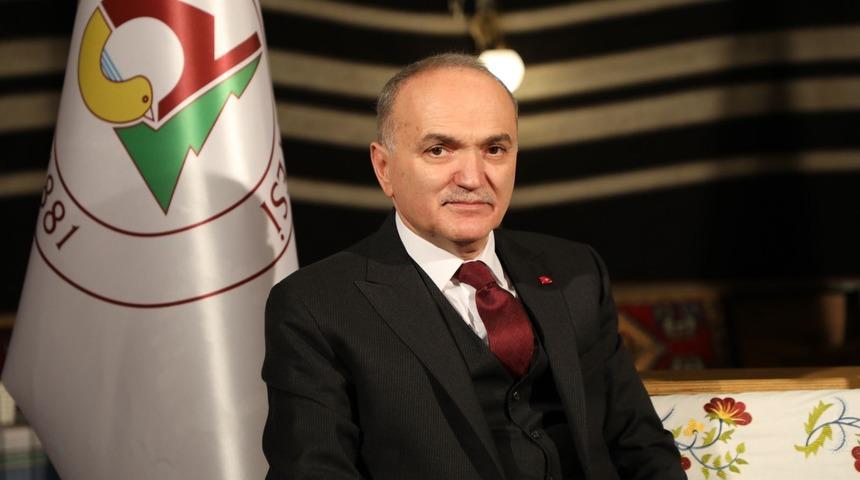 Düzce Belediye Başkanı Faruk Özlü'den 'aşı olmayanlar kamu hizmetlerinden mahrum edilsin' önerisi