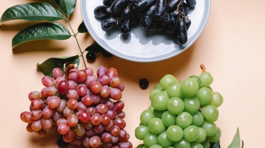 Mevsimini kaçırmadan deneyin! Üzümün çok yakıştığı 3 tarif