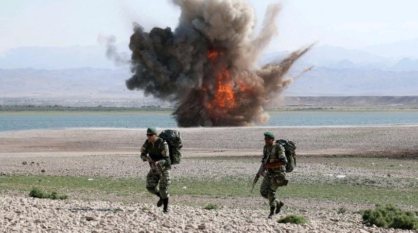 İran'ın Azerbaycan sınırındaki tatbikatıyla ilgili neler biliniyor?