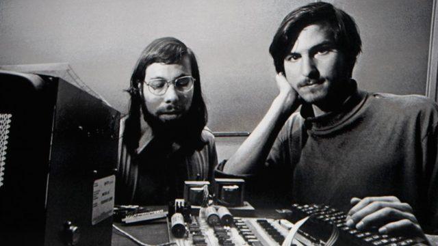 Steve Wozniak ve Steve Jobs, Apple'ı birlikte kurmuştu