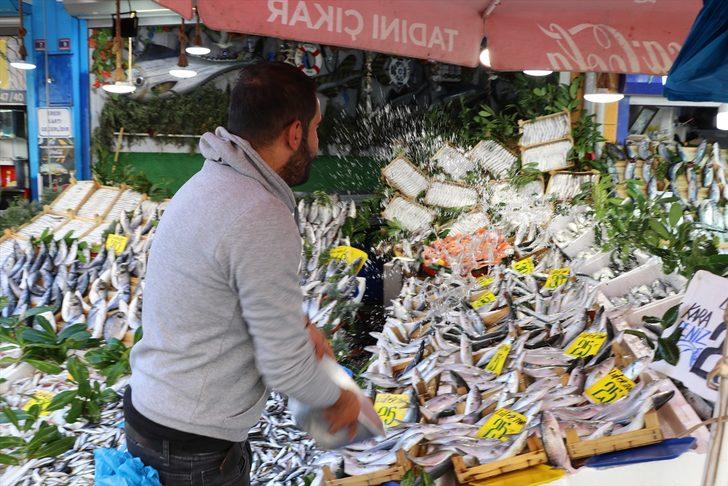 Lüfer bolluğu tezgahları şenlendirdi G4