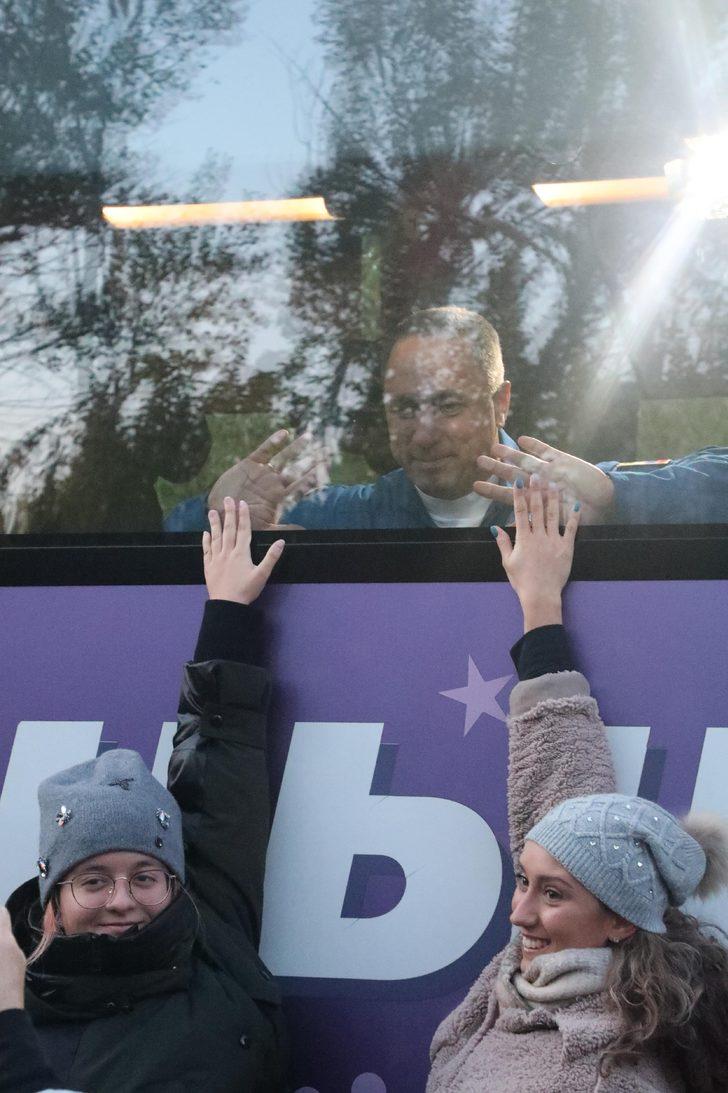 Rus yönetmen ve oyuncu uzaydaki ilk film için yola çıktı G4