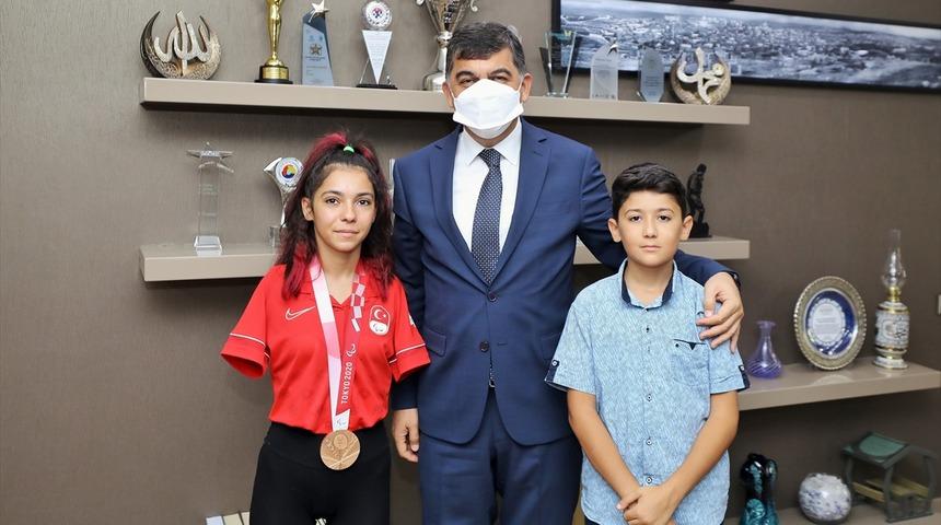 Paralimpik milli yüzücü Sevilay Öztürk'ün gözü yeni başarılarda: