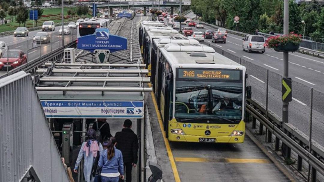 6 Ekim İstanbul'da toplu taşıma &uuml;cretsiz mi? İBB a&ccedil;ıkladı! 6 Ekim İETT, otob&uuml;s, metrob&uuml;s, tramvay &uuml;cretsiz mi olacak?