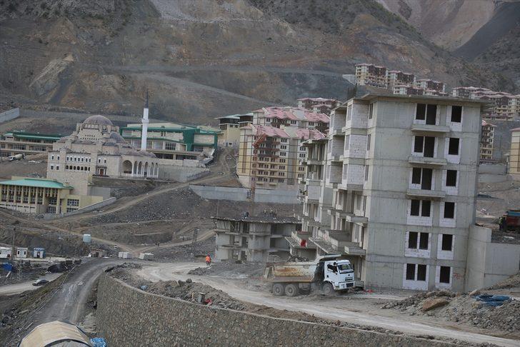 DSİ Genel Müdürü Yıldız'dan Yusufeli Barajı ve Yusufeli yeni yerleşim yerinde inceleme G2