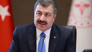 Bakan Koca: Aşı hiçbirimizi koronavirüse karşı kahraman yapmaz