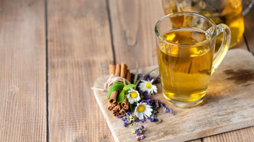 Eğer bunu yapıyorsanız hiçbir faydasını göremezsiniz! Maksimum verim almak için bitki çaylarını bu yöntemle...