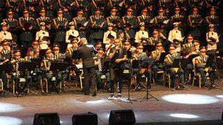 Haluk Levent ve Rus Kızılordu Korosu Konya’da sahne aldı