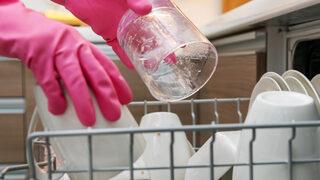Bu koku tarihe karışacak! Bulaşık makinesinin kokmasını önlemek mümkün