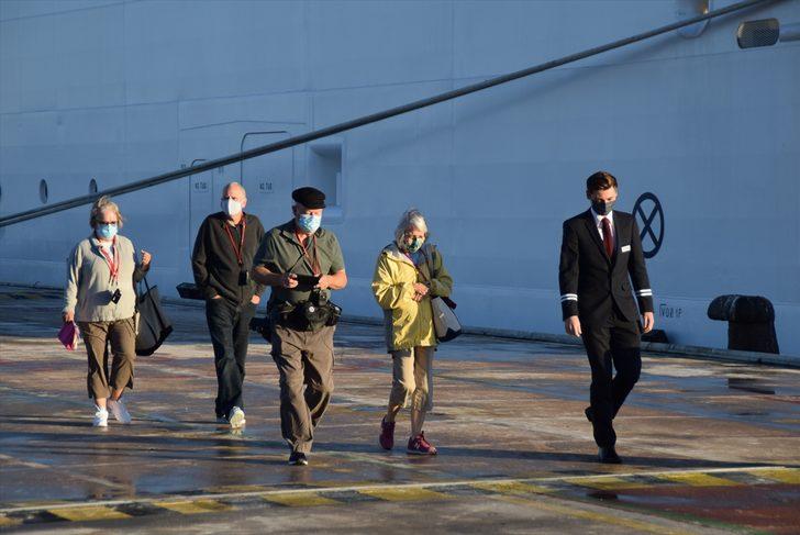 Kuşadası'na Yunanistan üzerinden lüks kruvaziyerle, 482 turist geldi G1