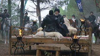 Cüneyt Arkın, Kuruluş Osman dizisinden ayrıldığını açıkladı