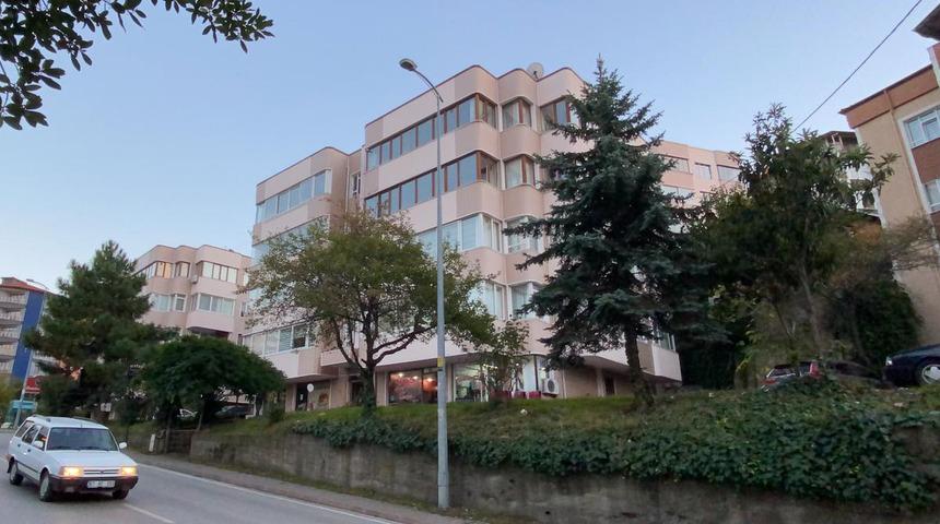 Temizlik yapmak için gittiği evde ölü bulundu