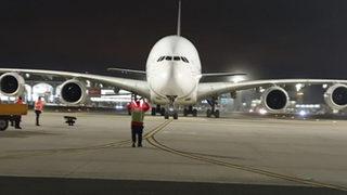 Dev uçak bu kez kalp krizi geçiren yolcu için İstanbul'a acil iniş yaptı