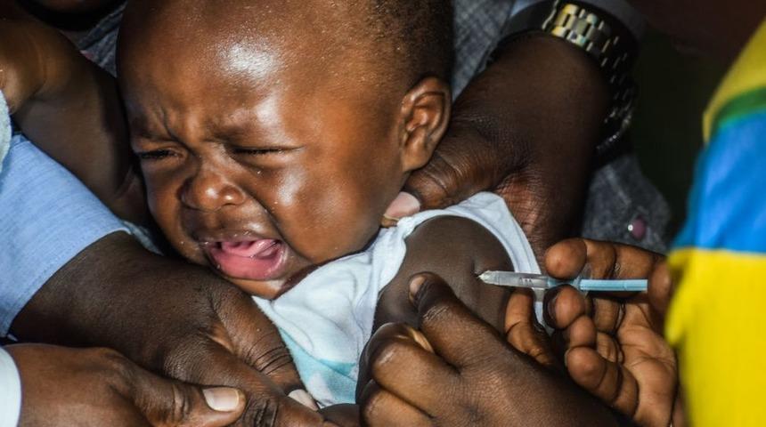Dünya Sağlık Örgütü sıtma aşısının yaygın kullanımına yeşil ışık yaktı