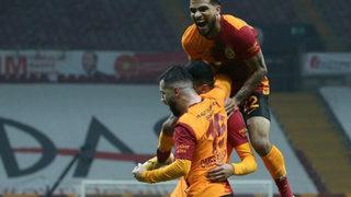 Galatasaray'da Yedlin'in bileti kesildi