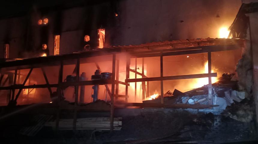 Kastamonu'da korkutan yangın! Ekipler sevk edildi