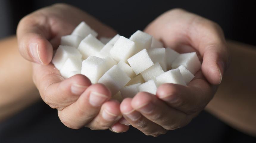 Sağlığınızda mucizeler yaratacak! Şekeri kesmenin faydaları saymakla bitmiyor
