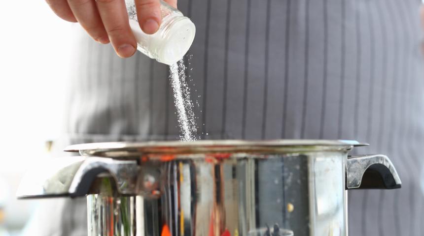 Fazla tuz tüketmek sizi mahvedebilir! Eğer bunlara dikkat etmezseniz...