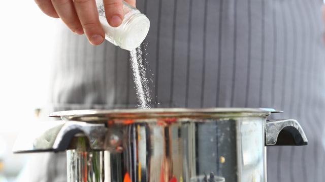 Fazla tuz tüketmek sizi mahvedebilir! Eğer bunlara dikkat etmezseniz...