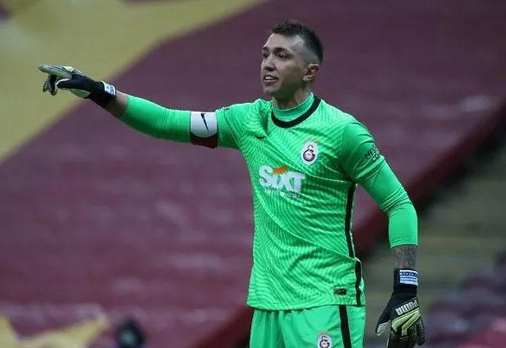 Galatasaray'da Muslera'nın alternatifi  İrfan Can Eğribayat