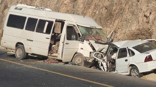 Şanlıurfa'da feci kaza! Kafa kafaya çarpıştılar