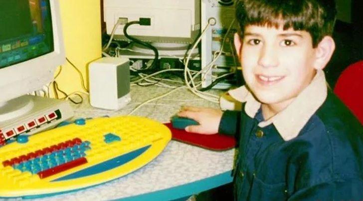 Henüz 12 yaşındayken Wikipedia'nın veritabanını kopyaladı! İşte internetin öz evladı Aaron Swartz'ın ağızları açık bırakan yaşam öyküsü G1