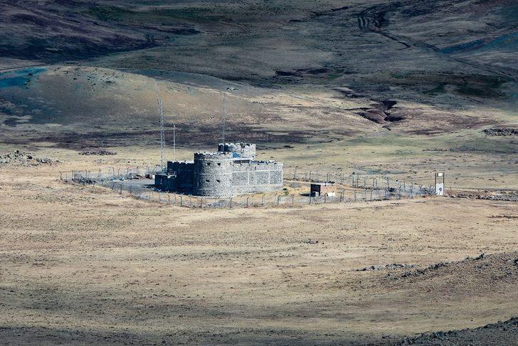 Van-İran sınırındaki güvenlik duvarının 20 kilometrelik kısmı tamamlandı G5