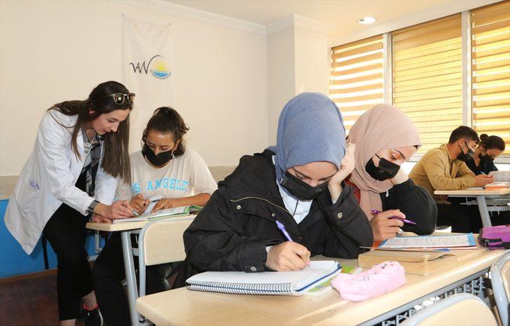 Van'da 647 öğrenci ücret ödemeden kurs ortamında üniversiteye hazırlanıyor G4