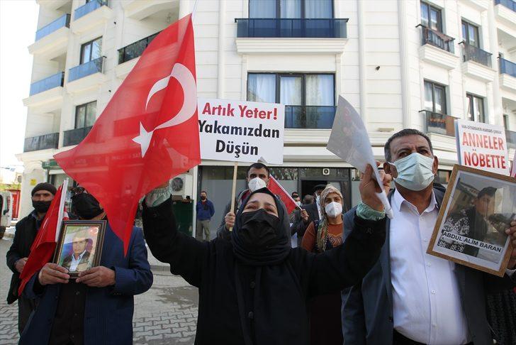 Vanlı aileler çocuklarına kavuşmak için HDP önündeki eylemlerini sürdürdü G3